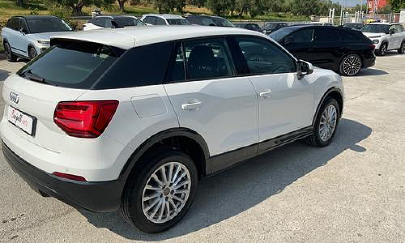 Audi Q2 30 Tdi S Tro...
