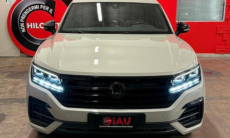 Volkswagen Touareg 3...