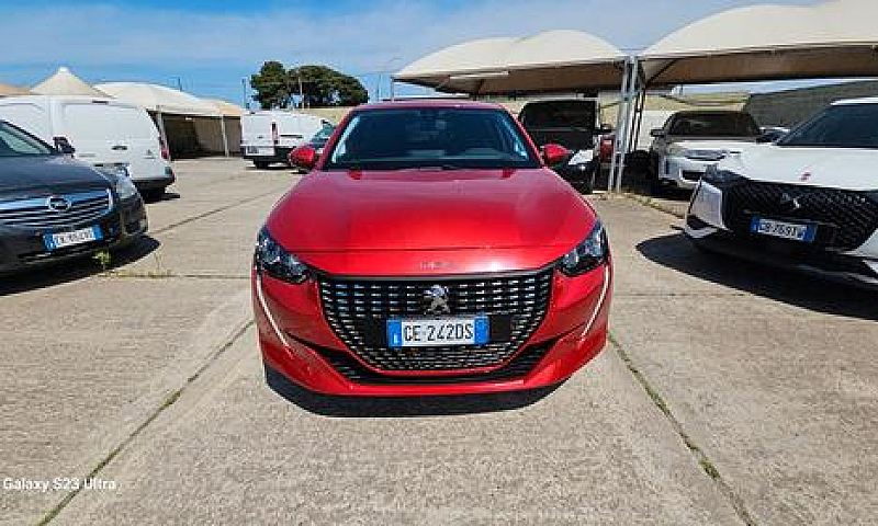 Peugeot 208 1.2 Allu...