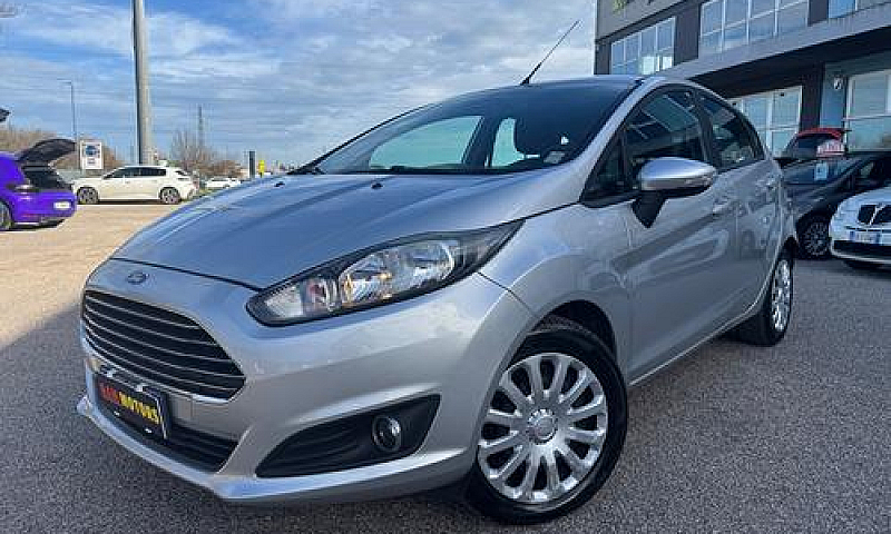 Ford Fiesta 1.5 Tdci...