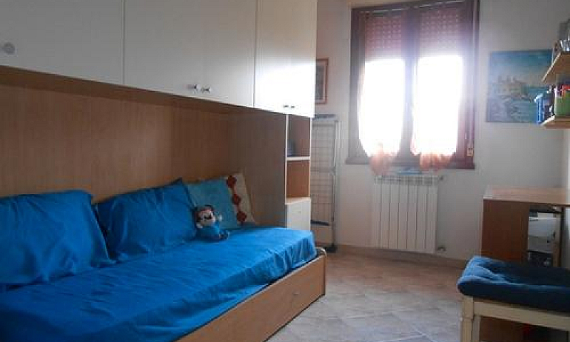 Polesella , Appartam...