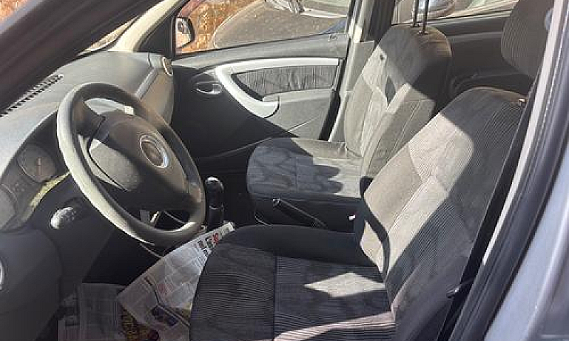 Dacia Sandero 1.4 8V...