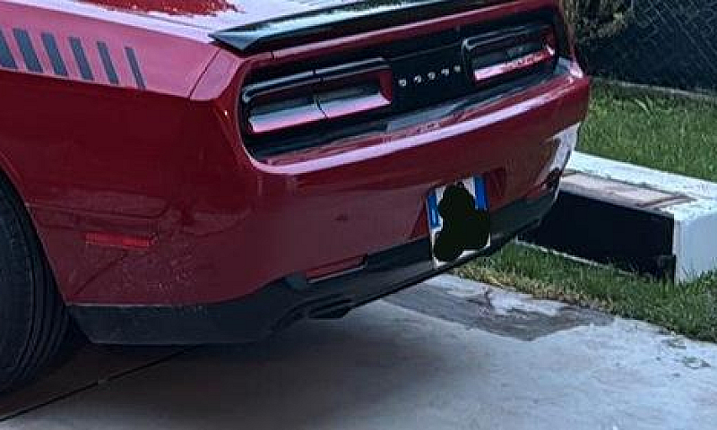 Dodge Challenger...