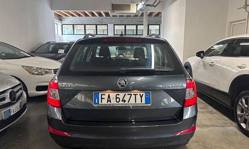 Skoda Octavia 1.6 Td...