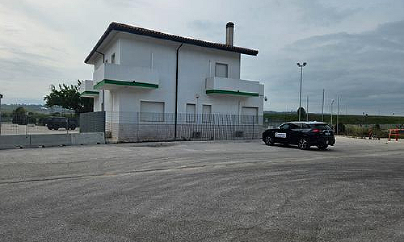 Appartamento 150 Mq ...