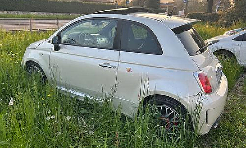 Abarth 500 1.4 Turbo...