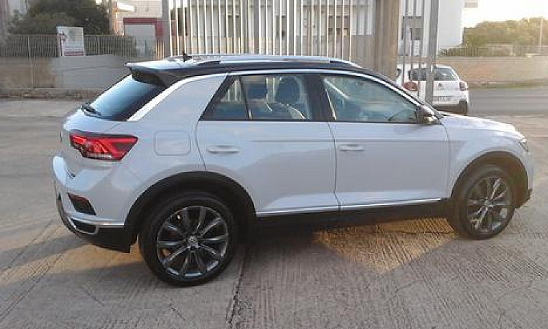 Stupendo Vw T-Roc 2....
