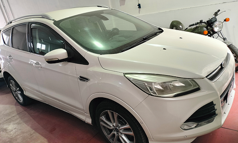 Ford Kuga...