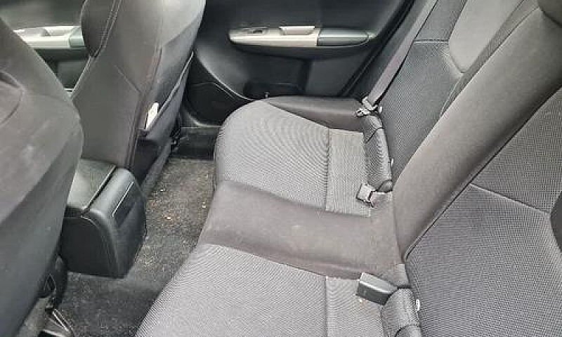 Subaru Impreza 2.0Di...