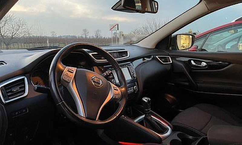 Nissan Qashqai 1.5 D...