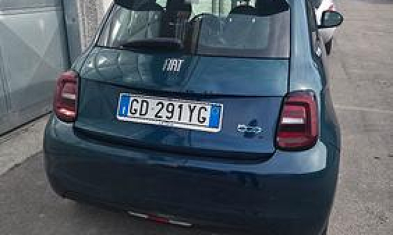 Fiat 500 Elettrica...