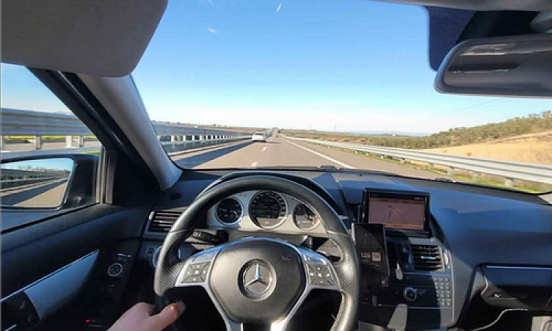 Mercedes Classe C...