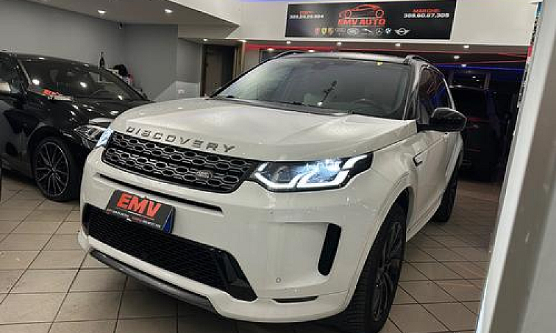 Land Rover Discovery...