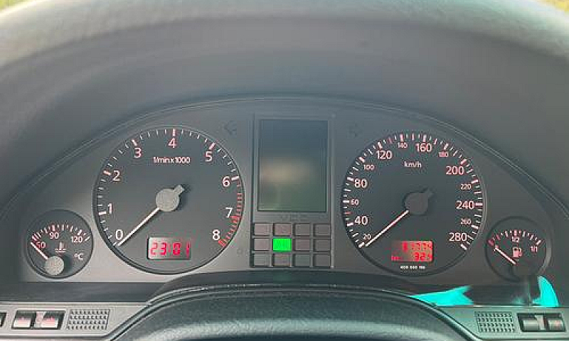 Audi A8 4.2 V8 Quatt...