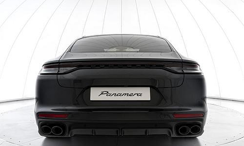 Porsche Panamera 2.9...