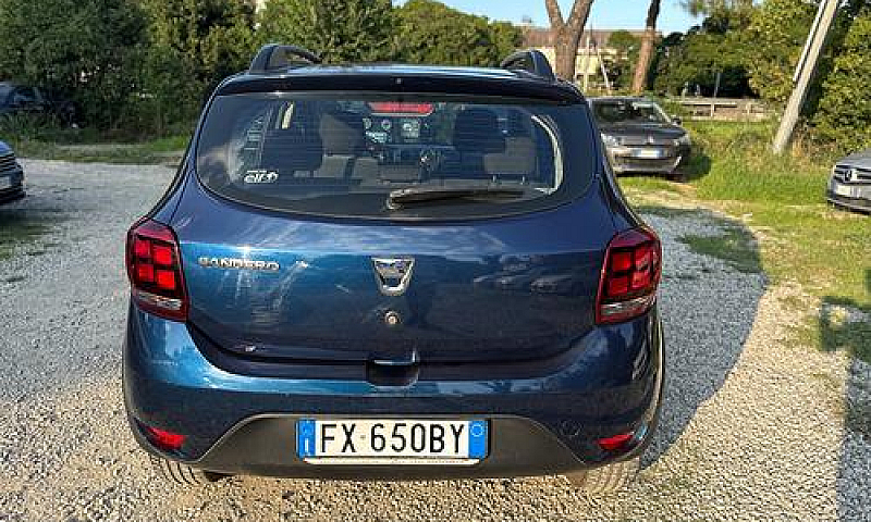 Dacia Sandero Stepwa...