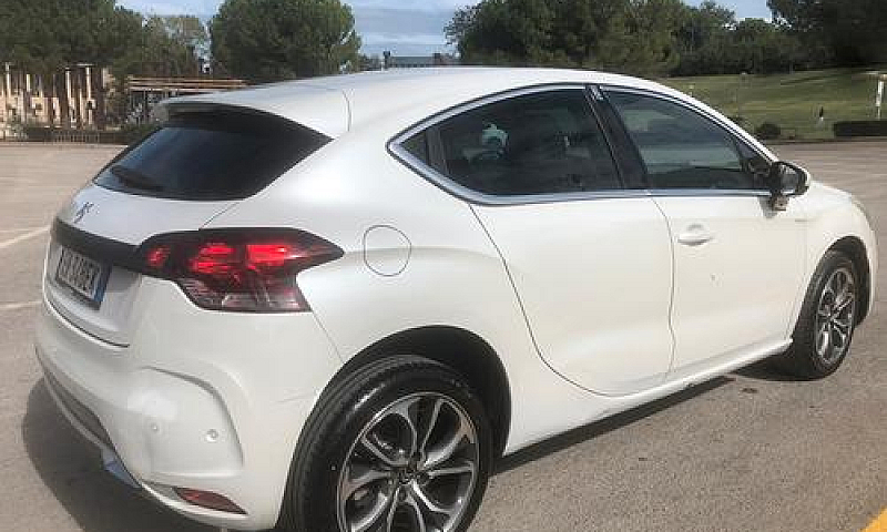 Citroen Ds 4...