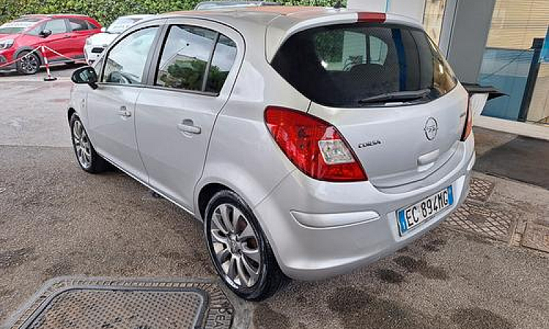 Opel Corsa 1.3 Cdti ...