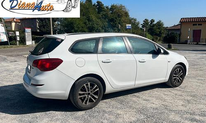 Opel Astra 2.0 Cdti ...