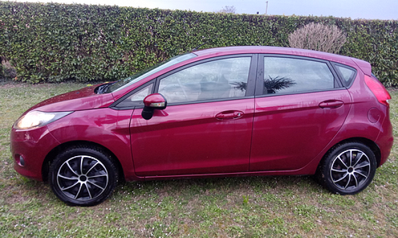 Ford Fiesta 1.4 Benz...