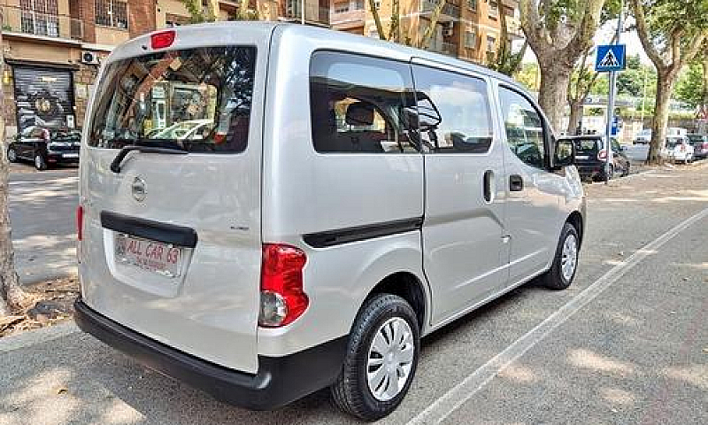 Nissan Evalia Nv 200...