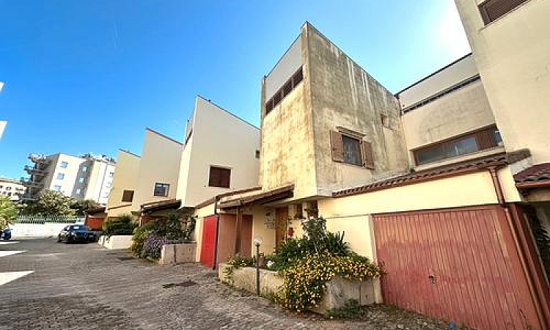 Villetta A Schiera I...