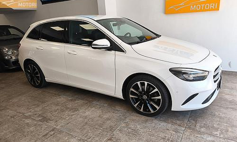 Mercedes-Benz B 200 ...