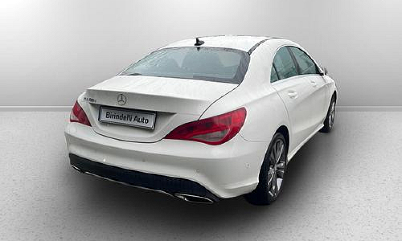 Mercedes-Benz Cla (C...