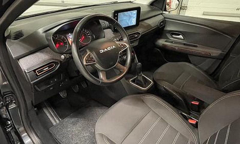 Dacia Sandero Stepwa...