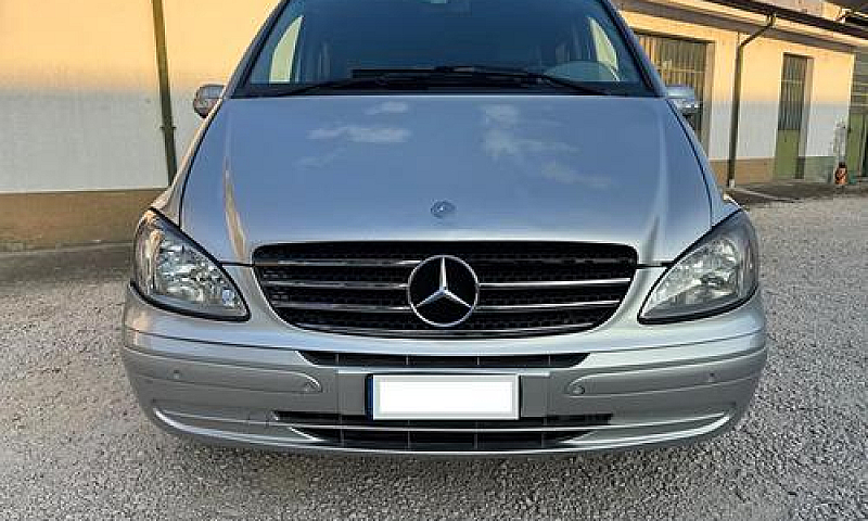 Mercedes-Benz Viano ...