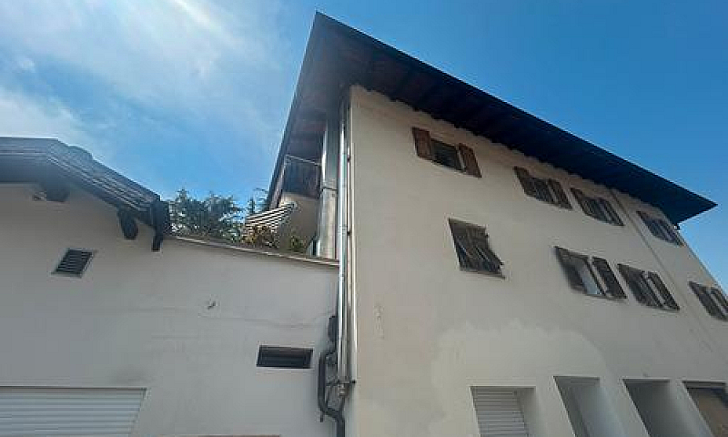 Appartamento Laghett...