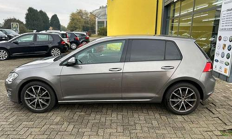 Volkswagen Golf 1.2 ...