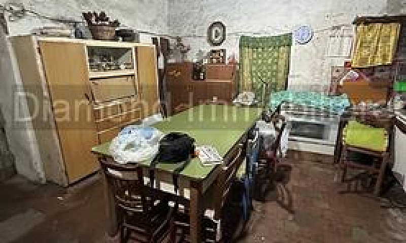 Casa Singola Con Gia...