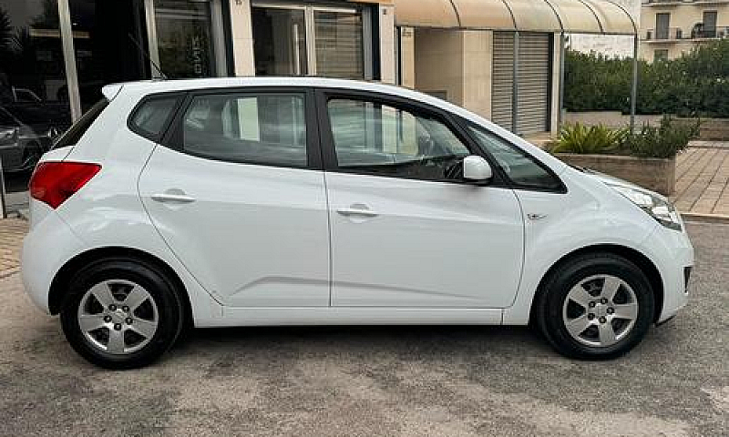 Kia Venga 1.4 Hdi 90...