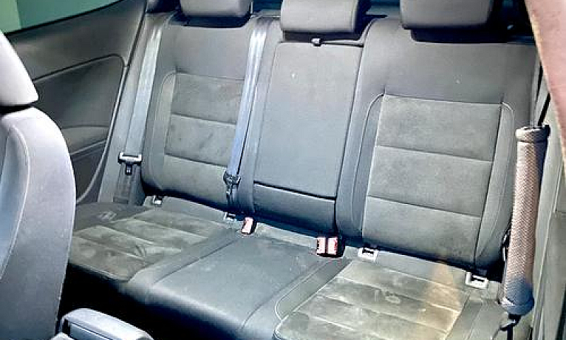 Volkswagen Golf 6 1....