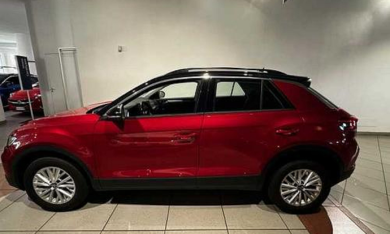 Volkswagen T-Roc 1.0...