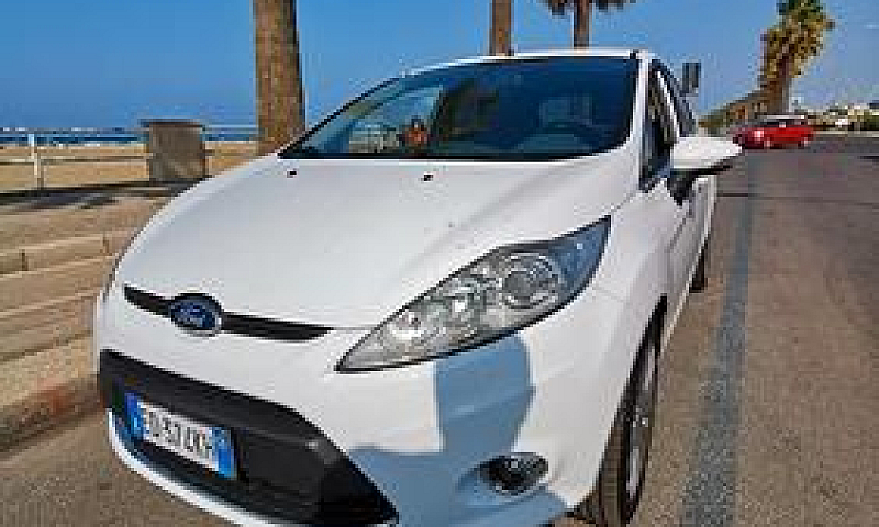 Ford Fiesta 1.4 5P. ...