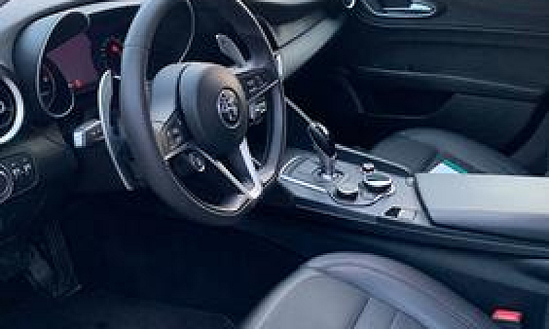 Alfa Romeo Giulia...