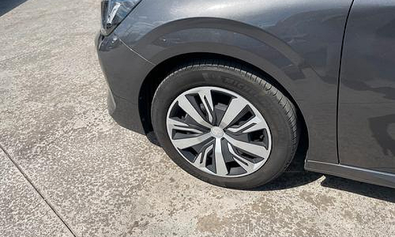 Peugeot 208 Bluehdi ...