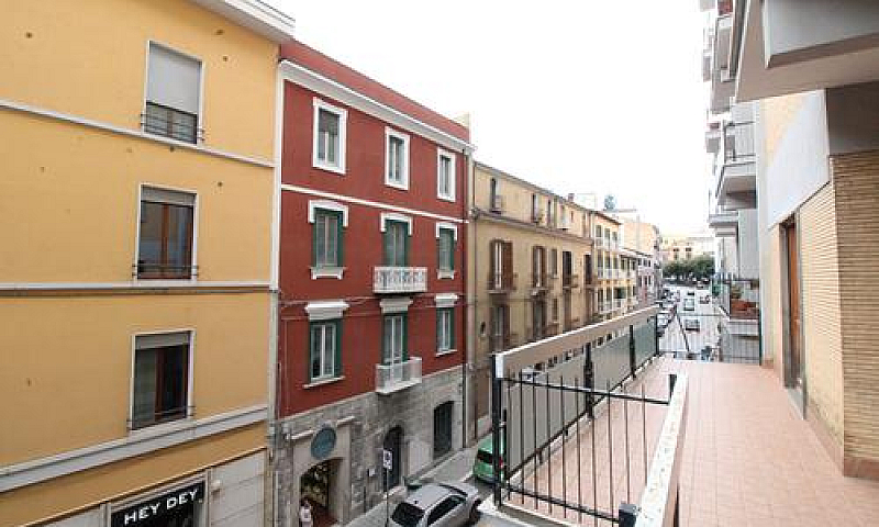 Via Mazzini...