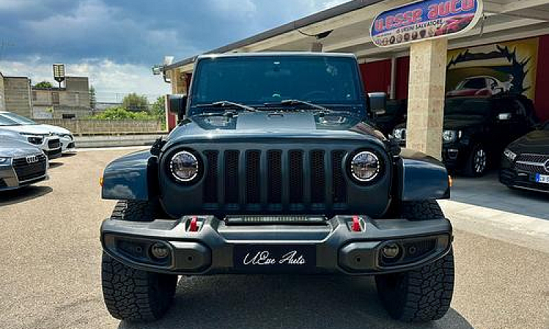 Jeep Wrangler Unlimi...