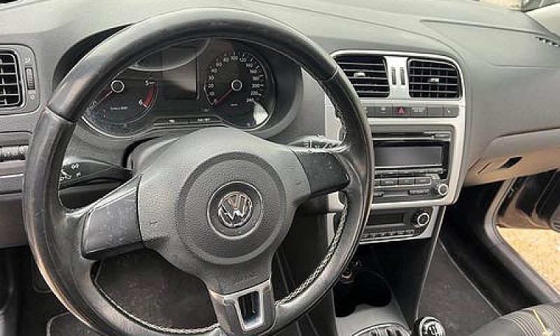 Volkswagen Polo 1.6 ...