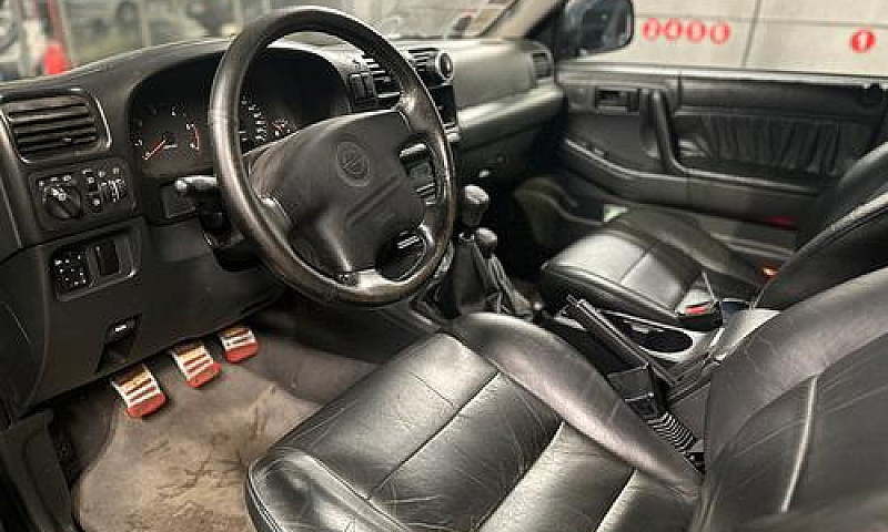 Opel Frontera 2.2Die...