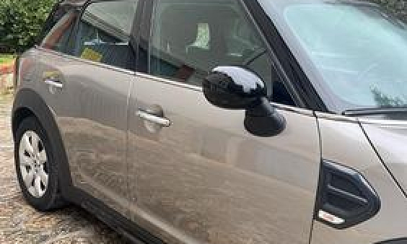 Mini Countryman In P...
