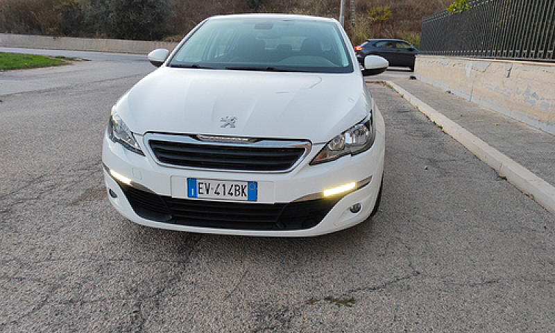 Peugeot 308...