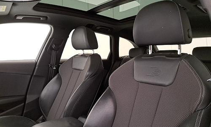 Audi A4 Avant 45 2.0...