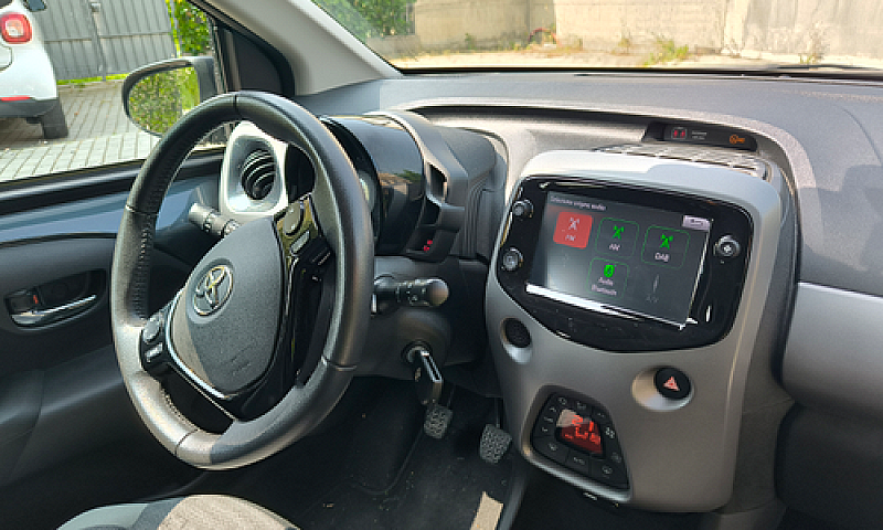 Toyota Aygo Praticam...