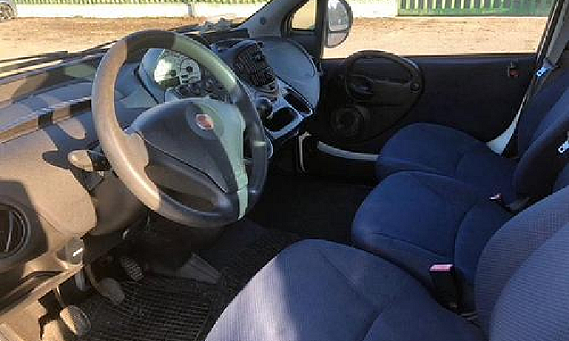Autovettura Fiat Mul...