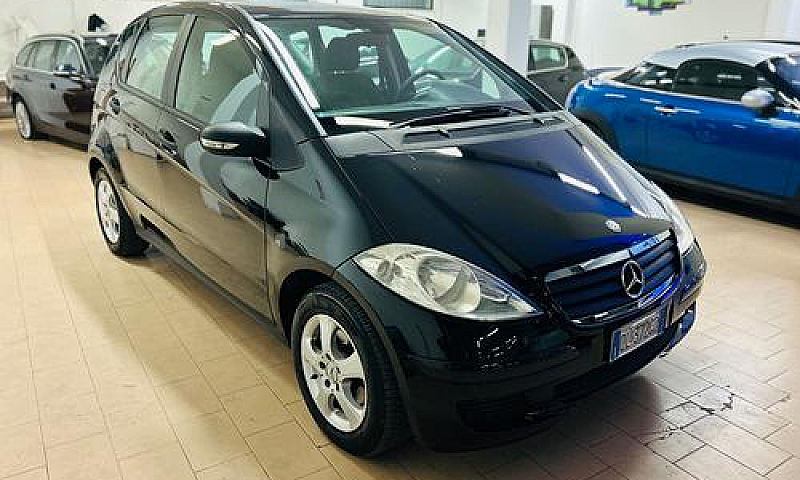 Mercedes-Benz A 180 ...