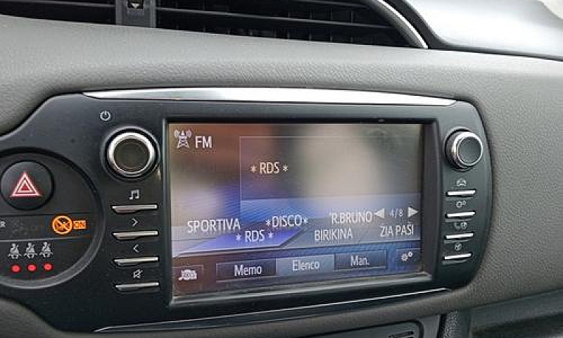Toyota Yaris 1.5 Hyb...